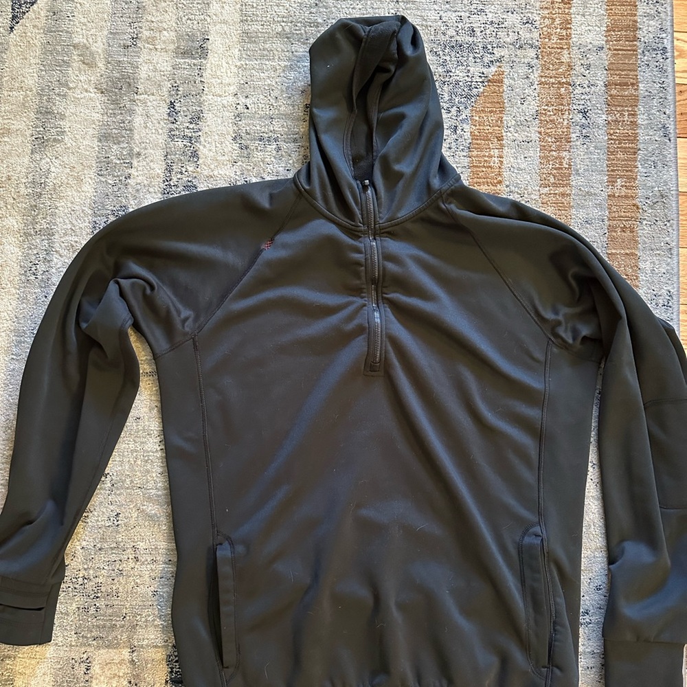 RHÔNE Quarter Zip Hoody. Black. XL. Good Condition.